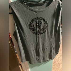 Green, Lululemon muscle tank